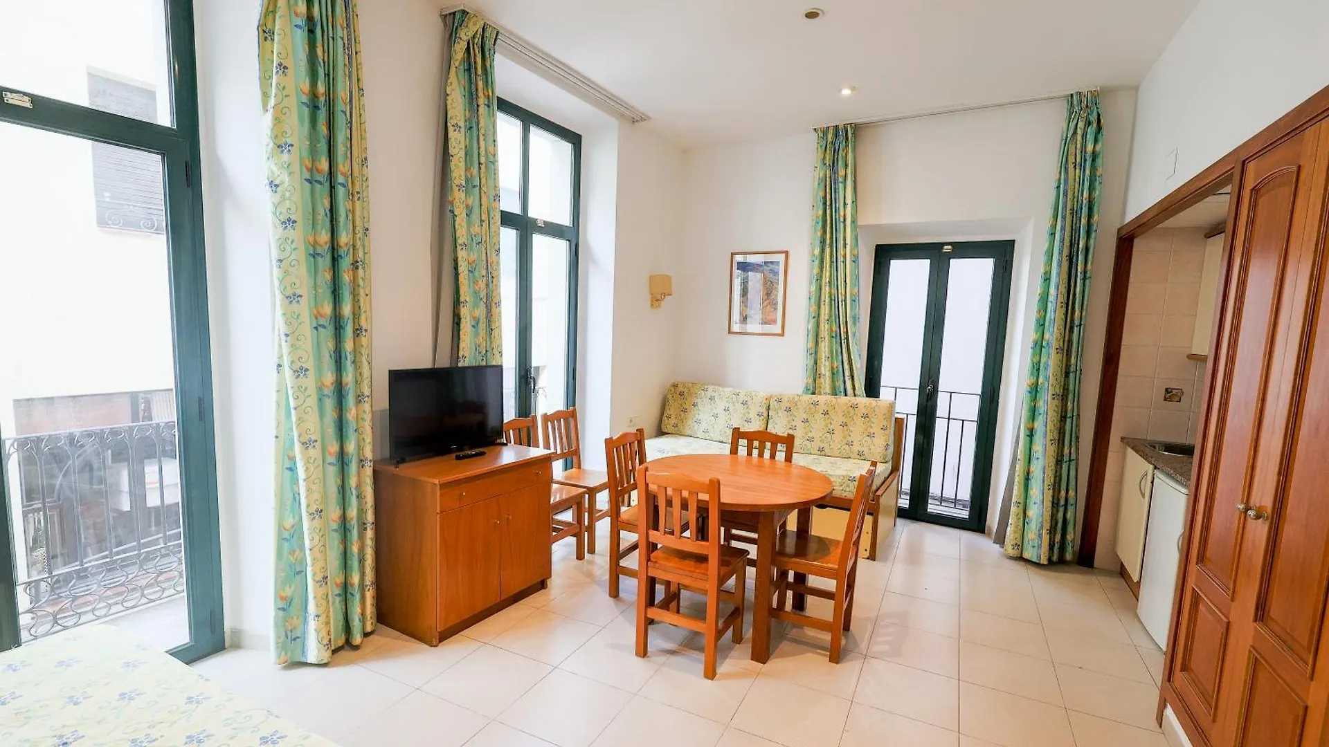 Apartamentos Royal Льорет-де-Мар Испания