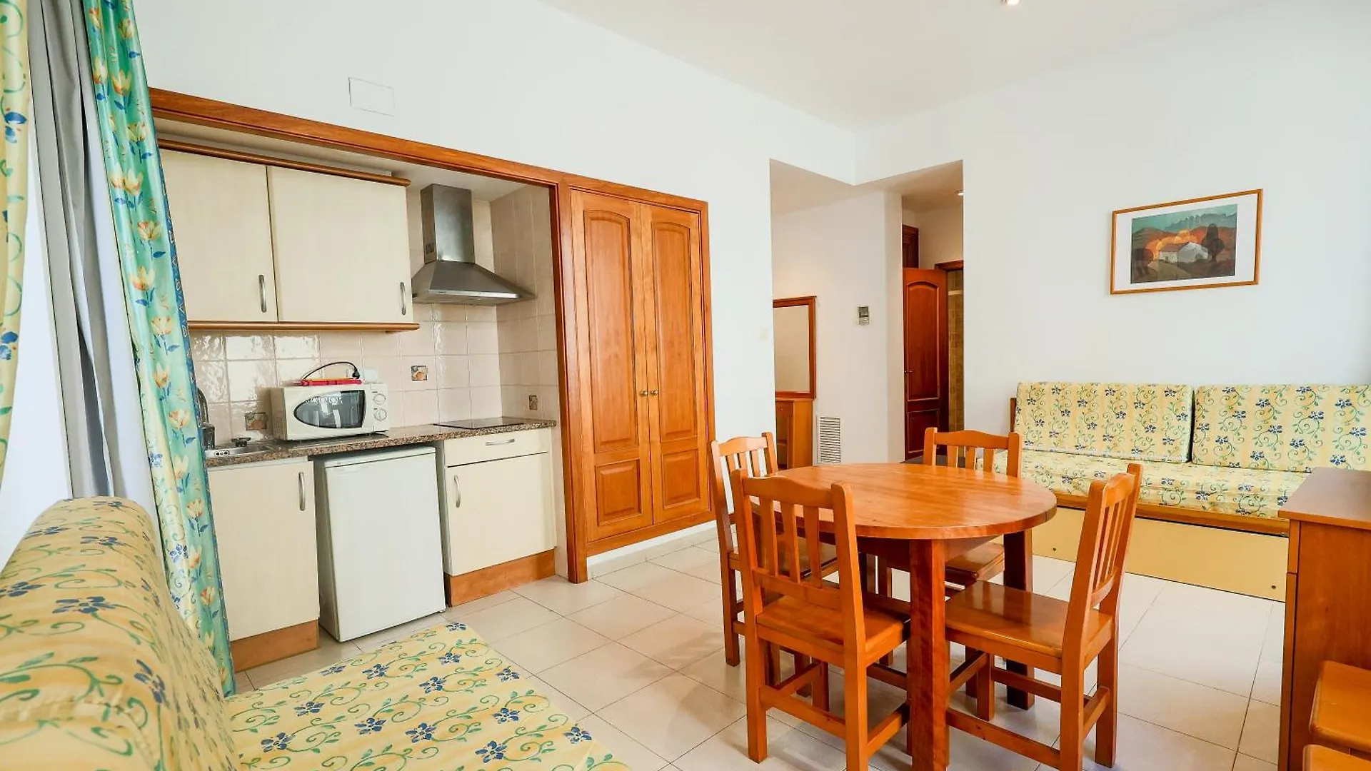 Apartamentos Royal Льорет-де-Мар Апартаменты