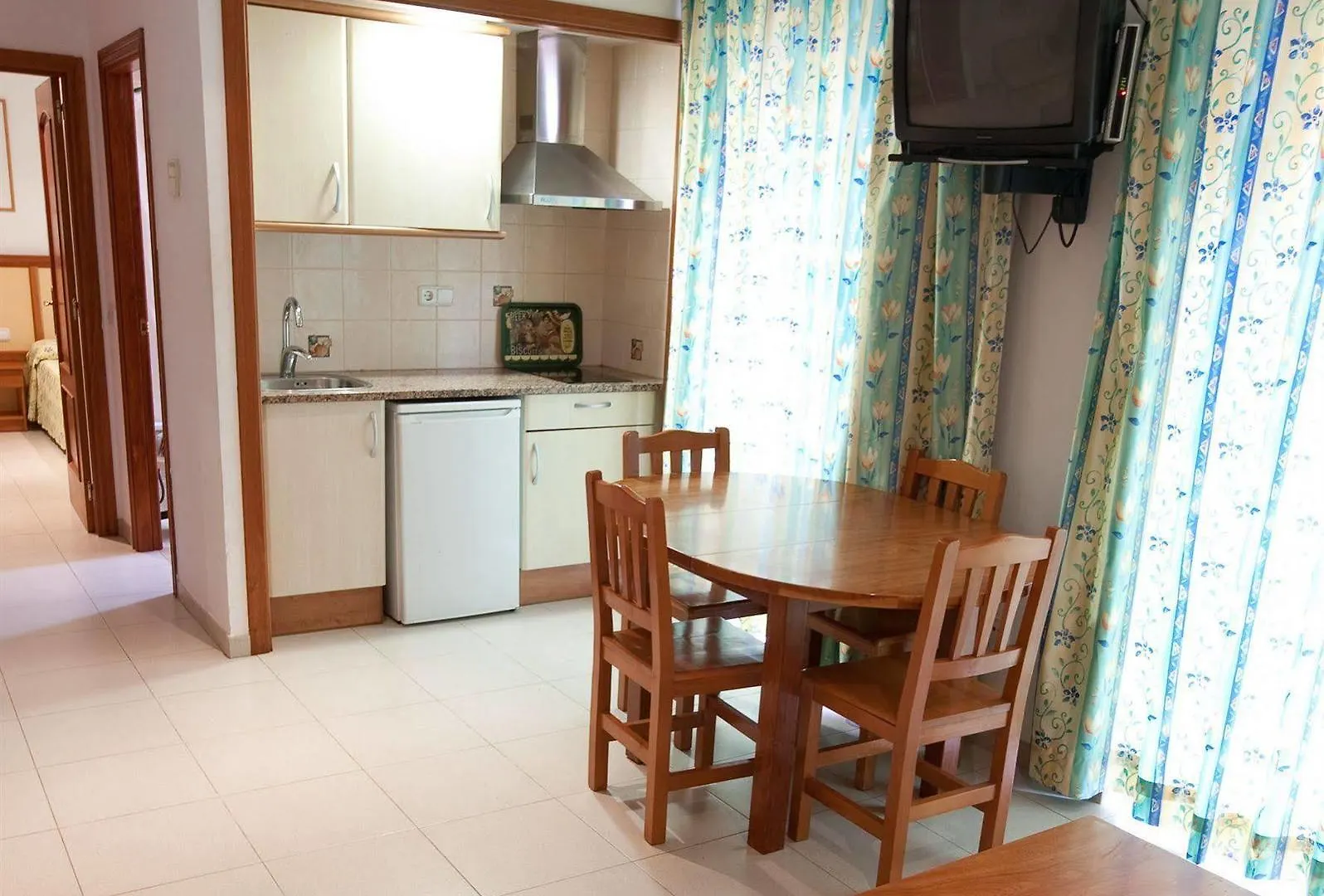 Apartamentos Royal Льорет-де-Мар 0*,  Испания