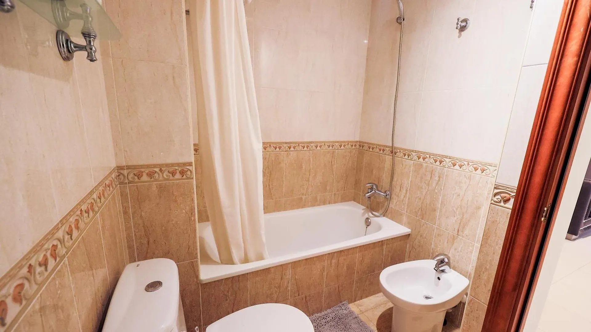 Apartamentos Royal Lloret de Mar Apartment